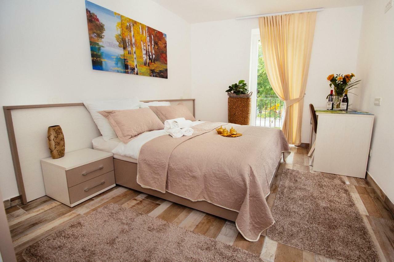 موست نا سوتشي Sunny Rooms المظهر الخارجي الصورة